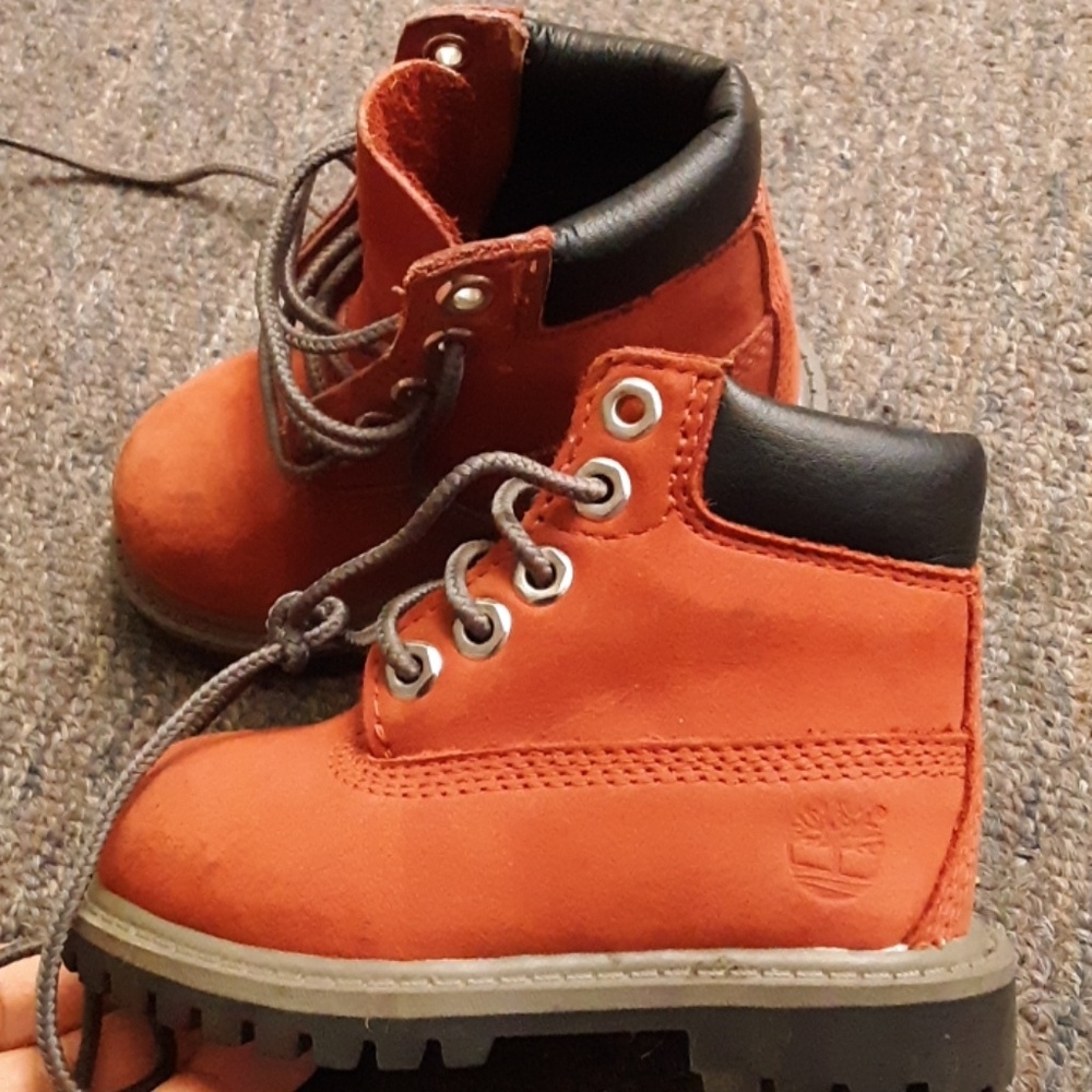 Boot shoes